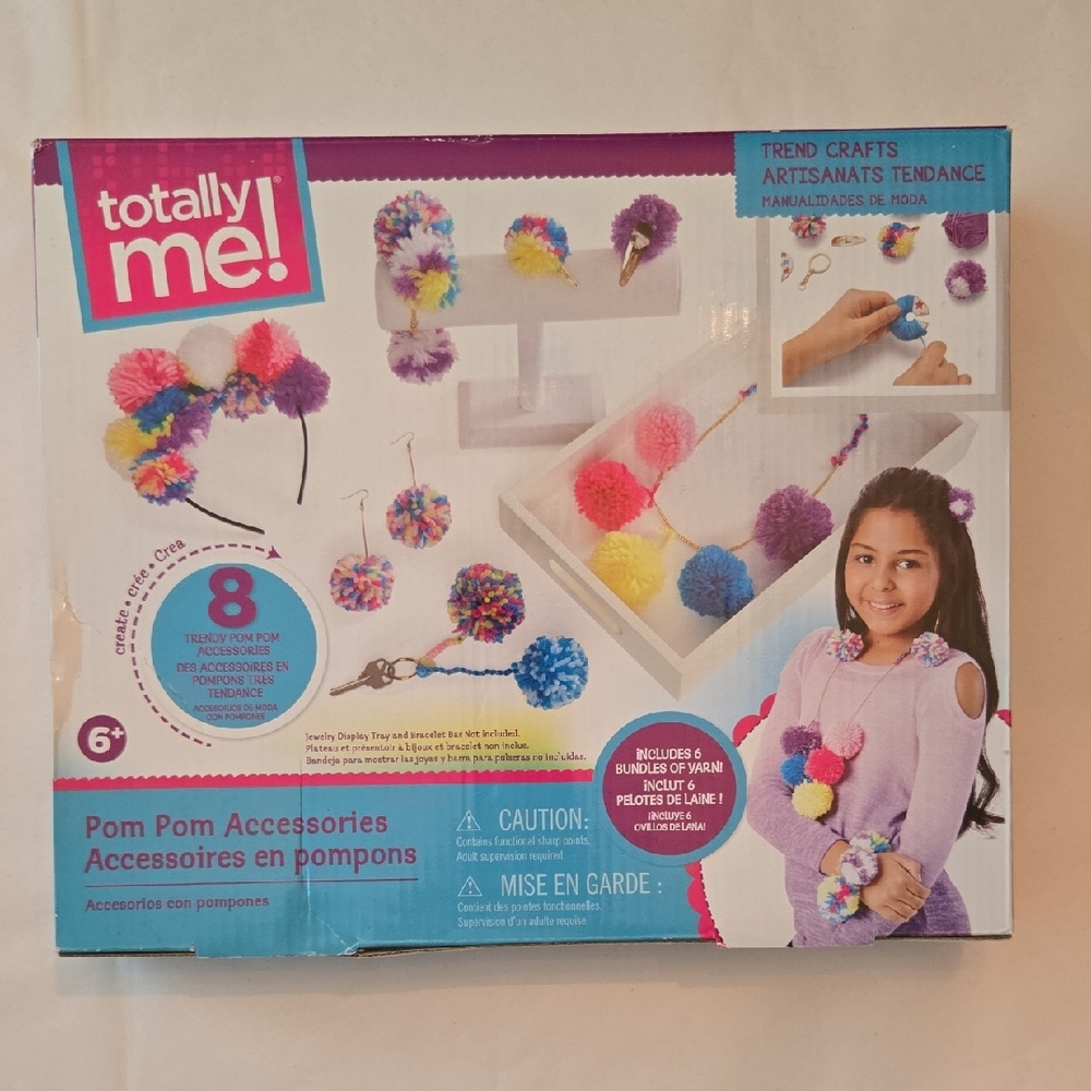 NWT Toys R Us Totally Me! Pom Pom Accessories Craft Kit Ages 6+ Jewelry Headband